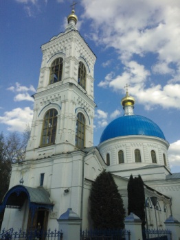 Храм Преображения Господня в микрорайоне Саввино