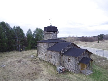 Церковь Покрова Пресвятой Богородицы в Усть-Ваеньге