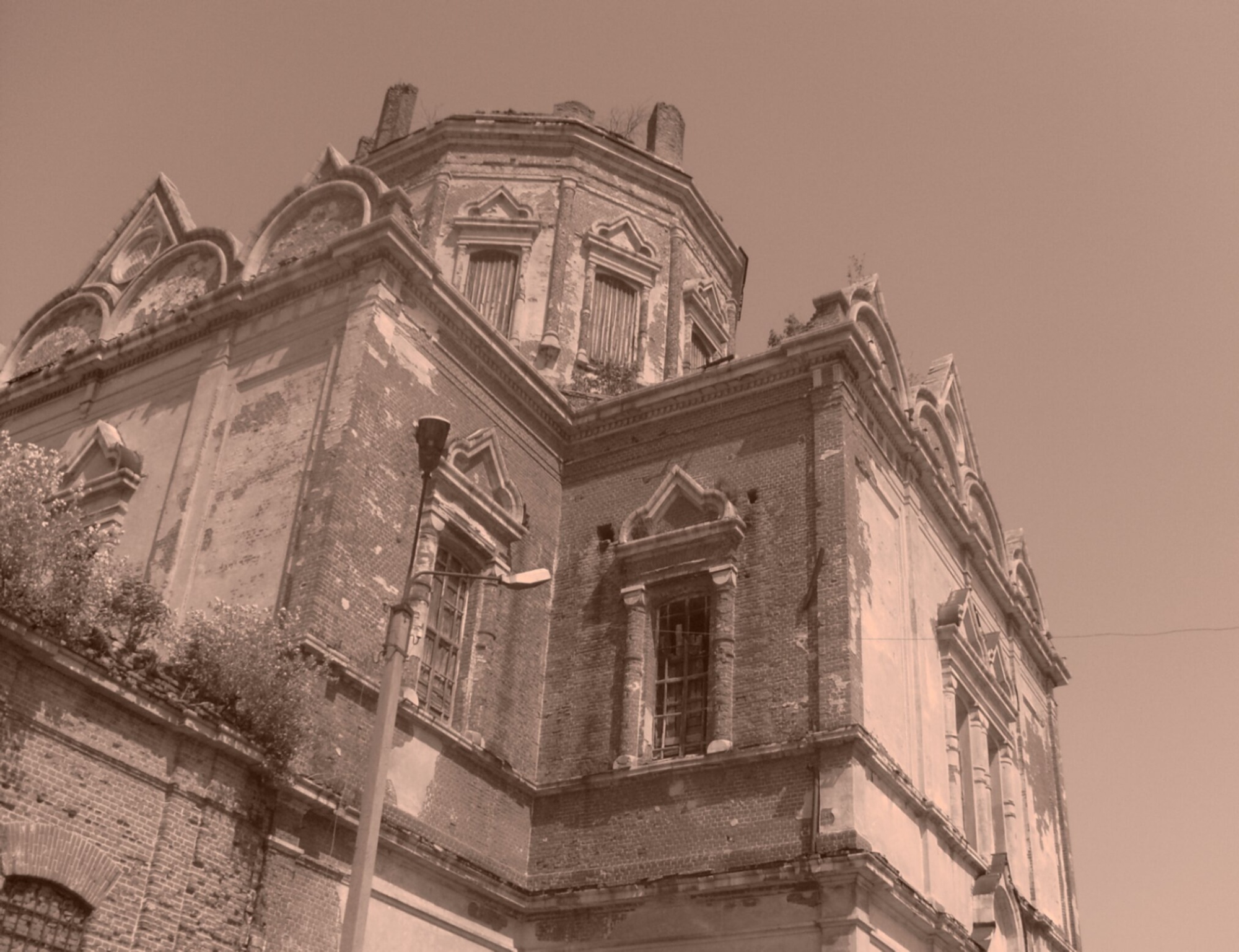 Покровская церковь в Ельце на фотографии