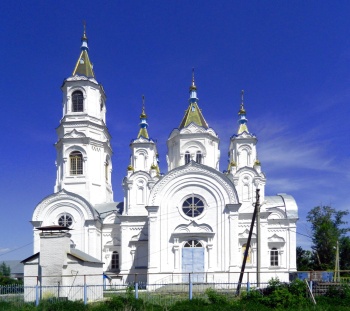 Храм в честь Казанской иконы Пресвятой Богородицы в селе Верхнее Санчелеево
