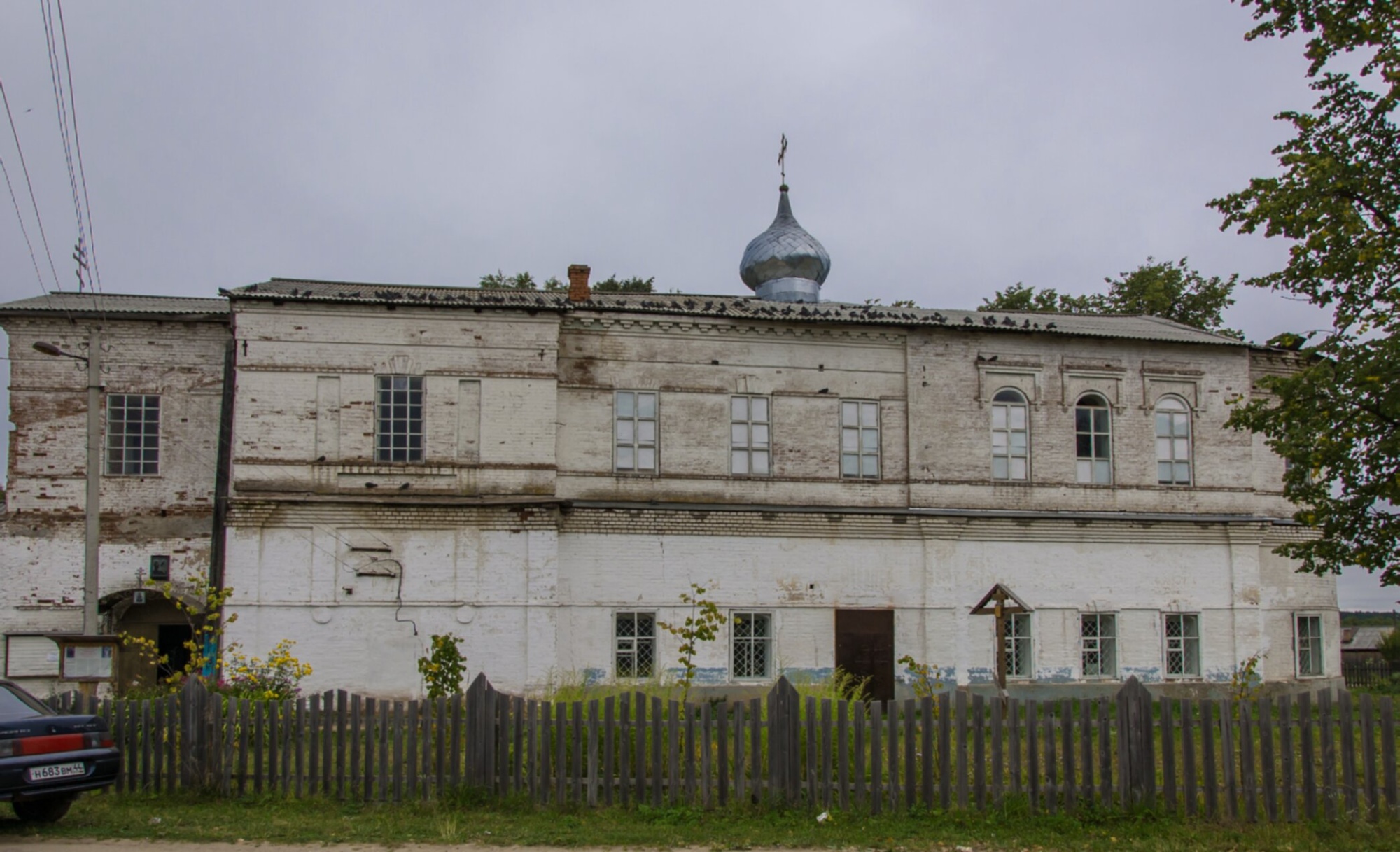 Храм святых апостолов Петра и Павла в селе Боговарово