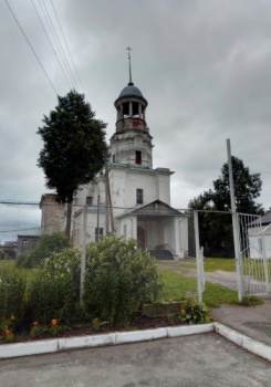 Храм Воскресения Христова в селе Ульяново