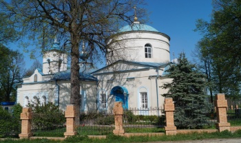 Храм Воскресения Христова в селе Усты