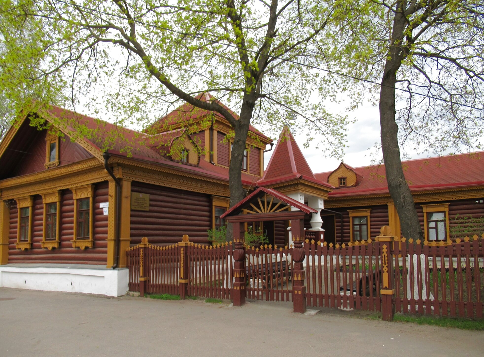 Церковь Рождества Христова в Звенигороде