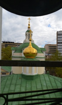 Храм Усекновения Главы Иоанна Предтечи под Бором в Вишняковском переулке