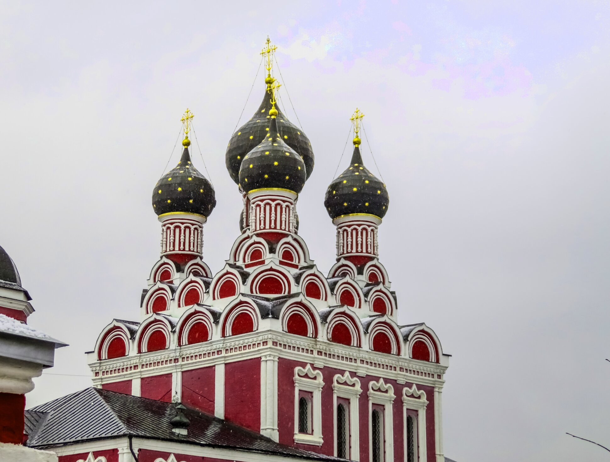 Храм Тихвинской иконы Божией Матери в Алексеевском
