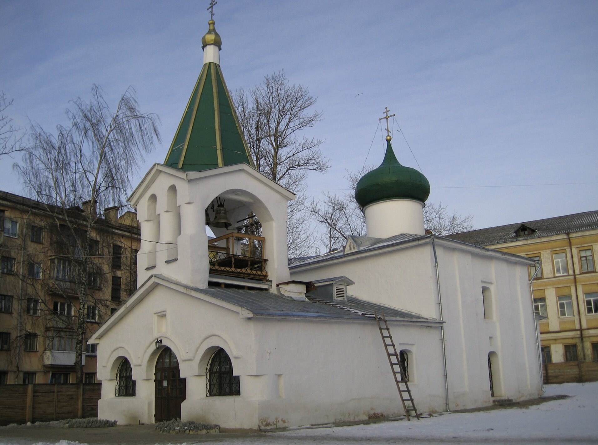 Церковь Преполовения Пятидесятницы в Пскове