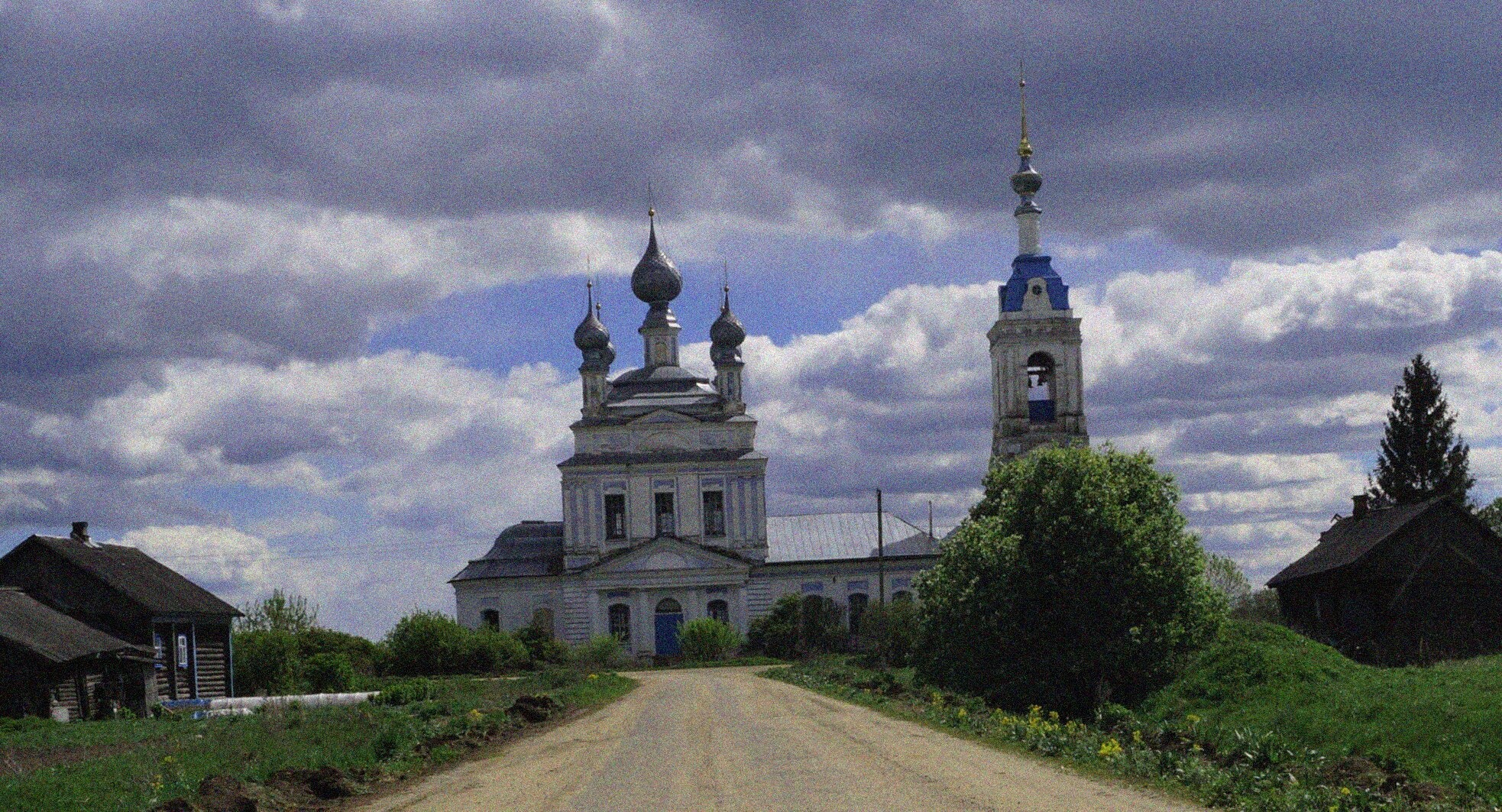 Храм Рождества Пресвятой Богородицы в селе Савинское