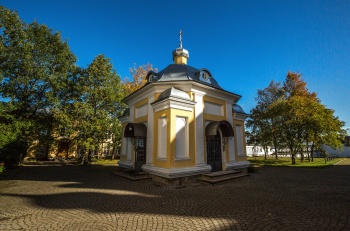 Часовня преподобных Сергия и Варвары в Введено-Оятском женском монастыре