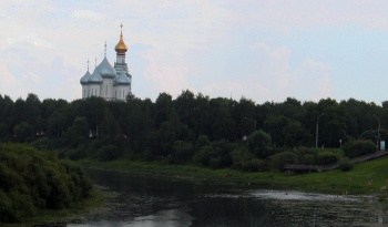 Софийский собор в Вологде - вид с реки