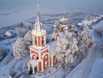 Церковь Николая Чудотворца в селе Просек зимой