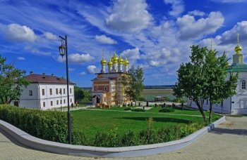 Спасо-Преображенский мужской монастырь в городе Белёве