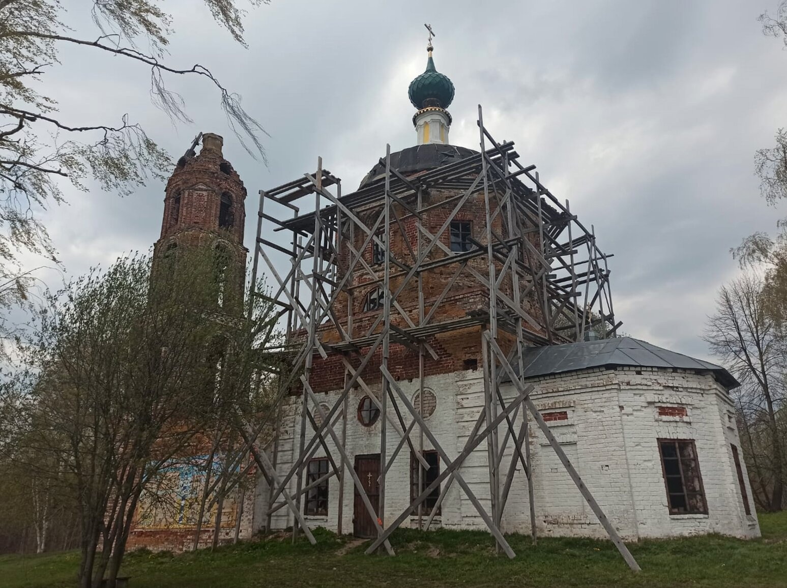 Храм Святителя Николая Чудотворца в селе Кузьмино