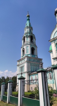 Свято-Троицкий собор в городе Яранске