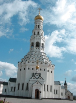 Храм Святых Апостолов Петра и Павла в Прохоровке