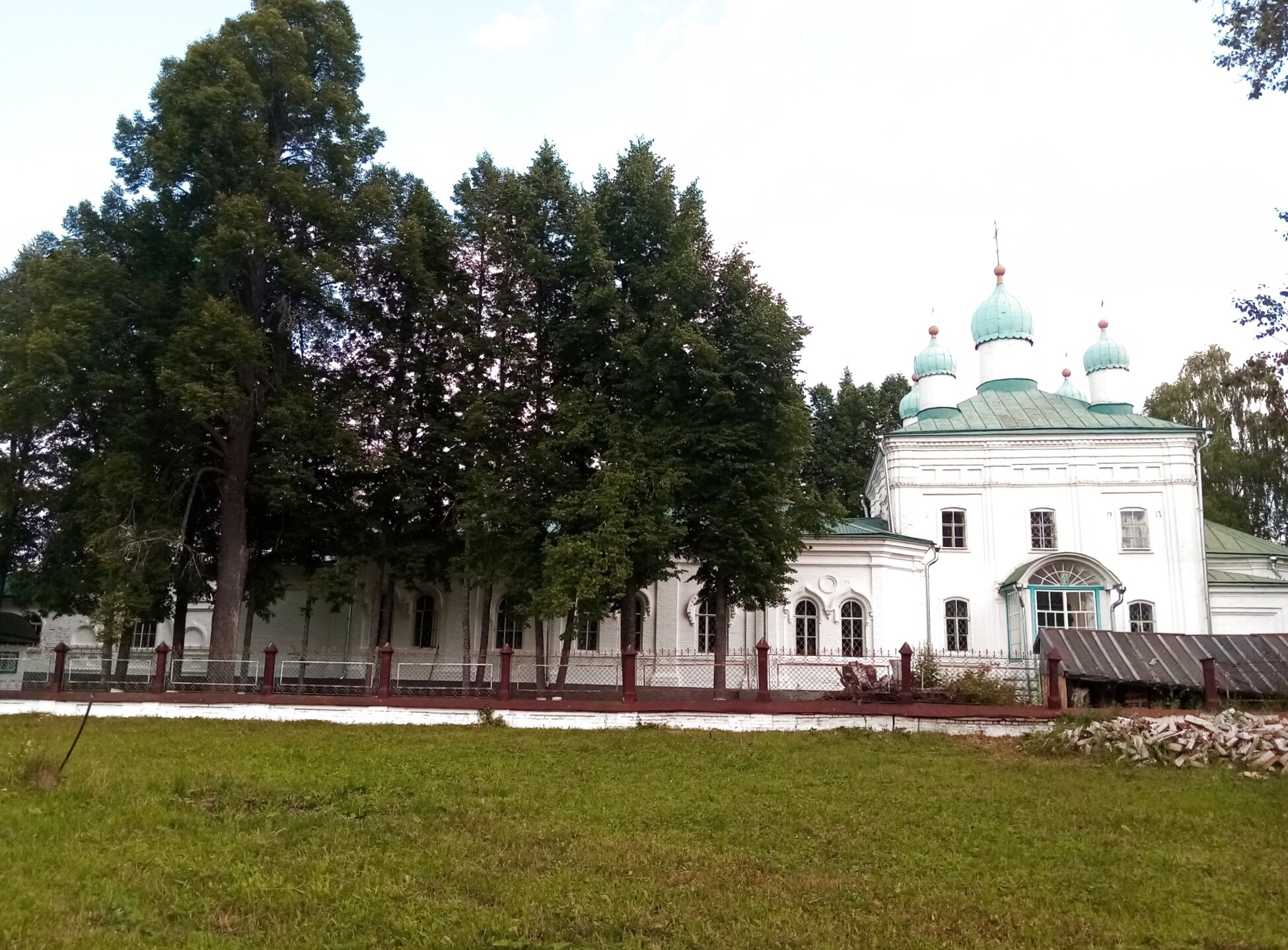 Покровская церковь в селе Падерино: история и архитектура
