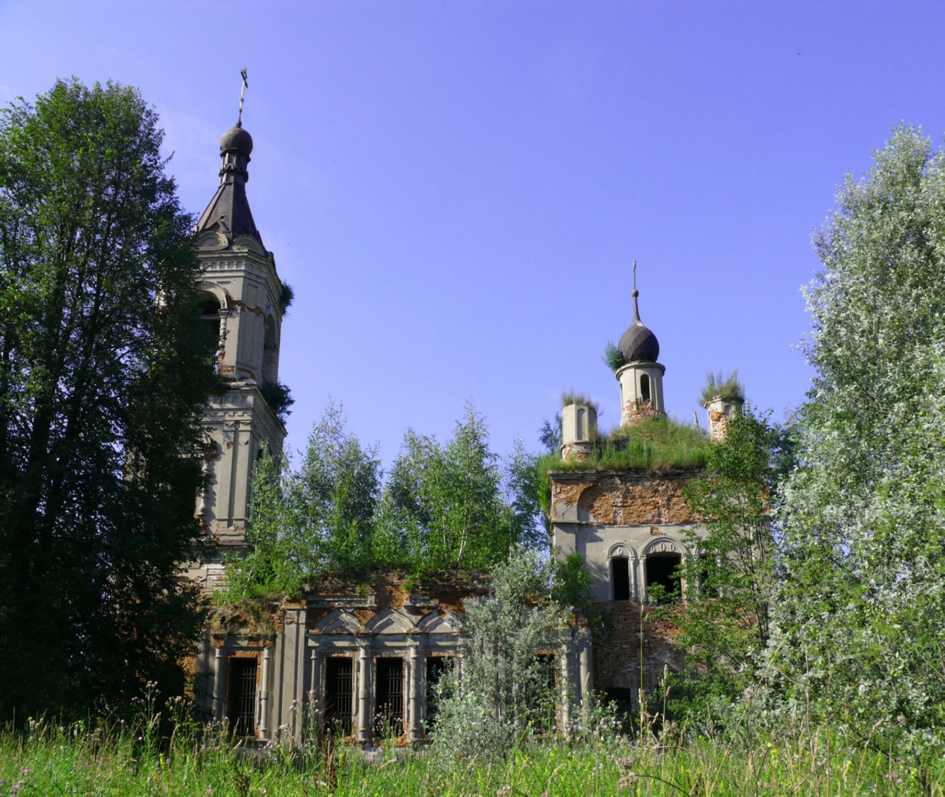 Церковь Рождества Пресвятой Богородицы в селе Гостешево