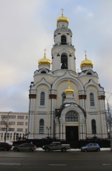 Храм-колокольня Большой Златоуст в Екатеринбурге