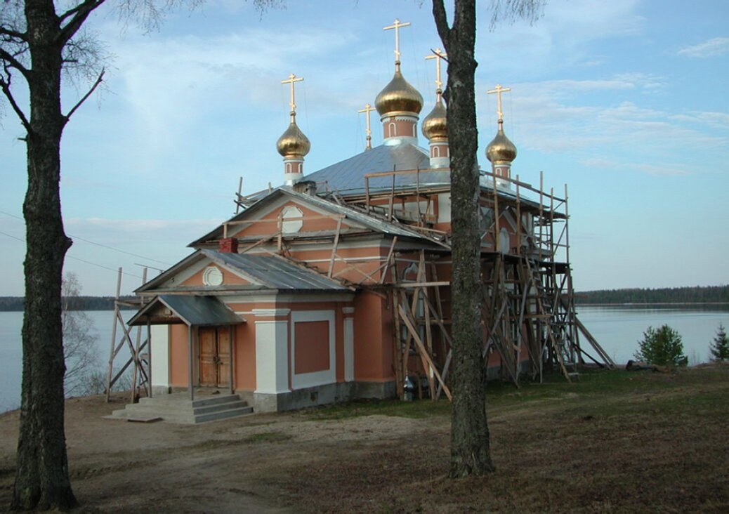 Церковь Всех Святых Важеозерского Спасо-Преображенского мужского монастыря