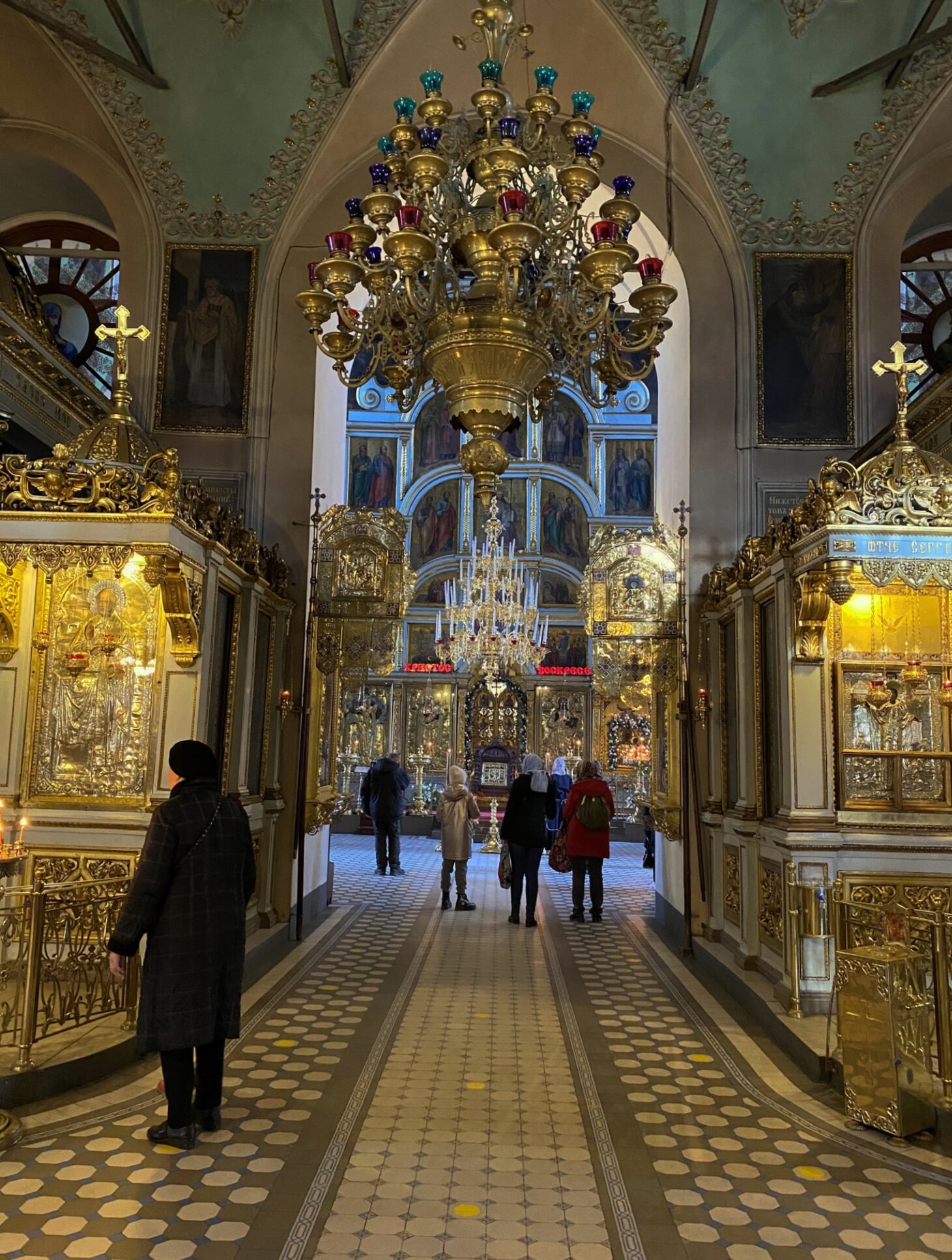 Интерьер Храма Тихвинской иконы Божией Матери в Алексеевском