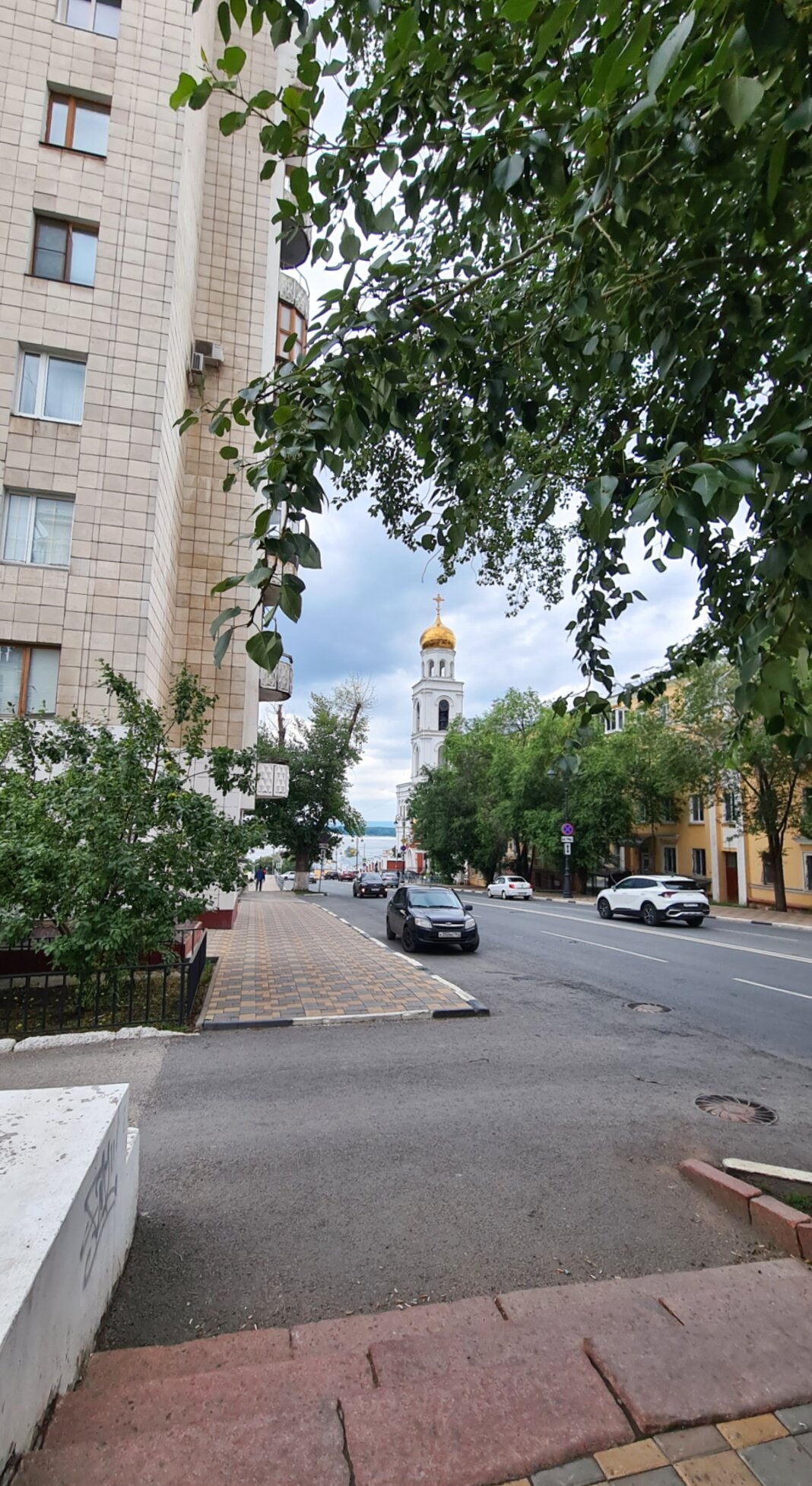 Самарский Иверский женский монастырь – архитектурная жемчужина с золотыми куполами