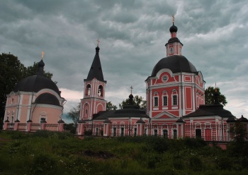 Храм Успения Пресвятой Богородицы в Сергиевом Посаде