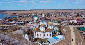 Свято-Никольская церковь в селе Быньги