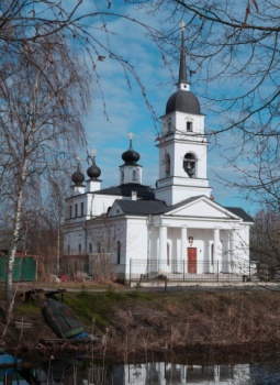 Храм Святителя Николая Чудотворца в деревне Кобона