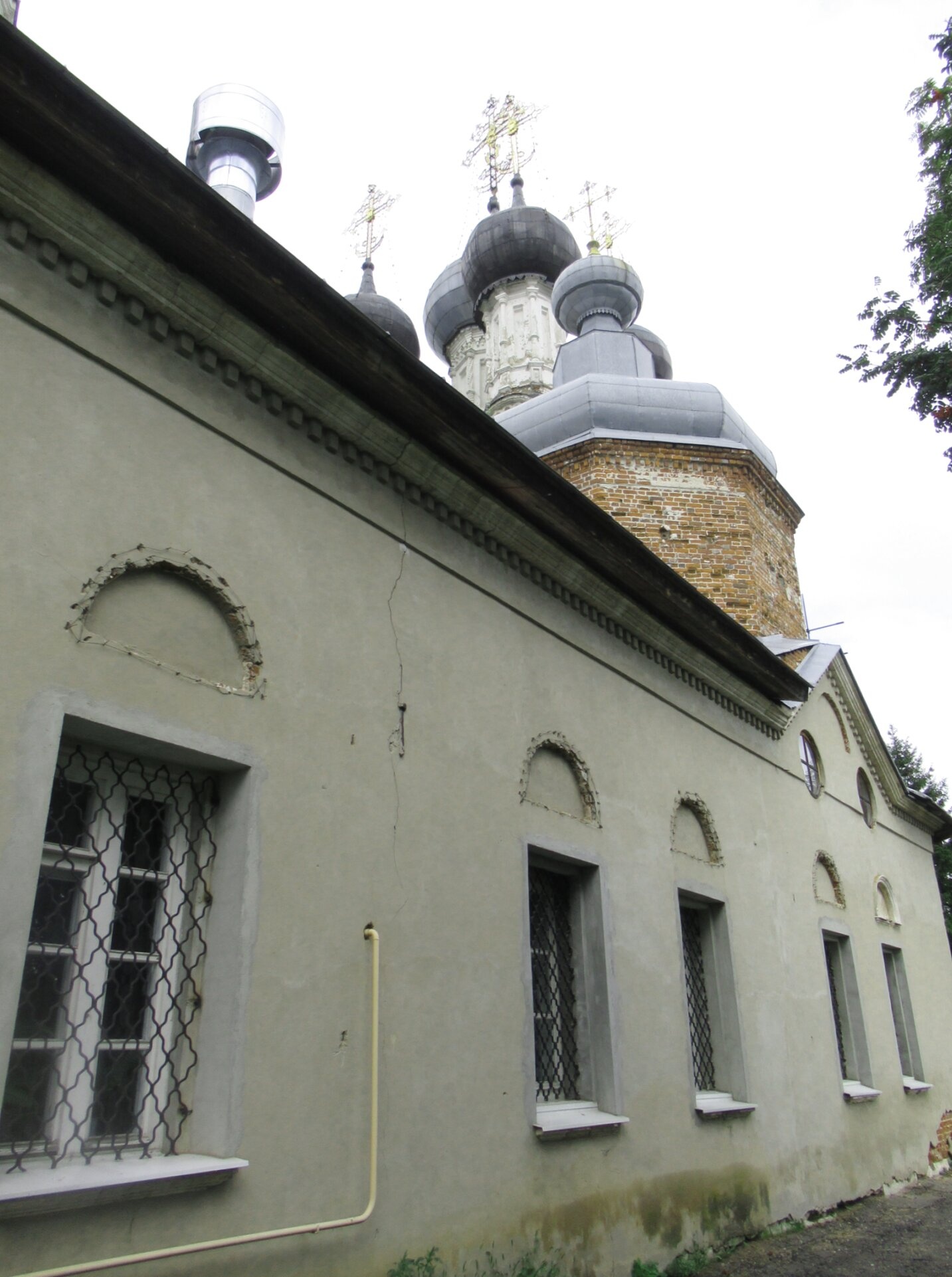 Церковь Пресвятой Троицы в селе Дединово