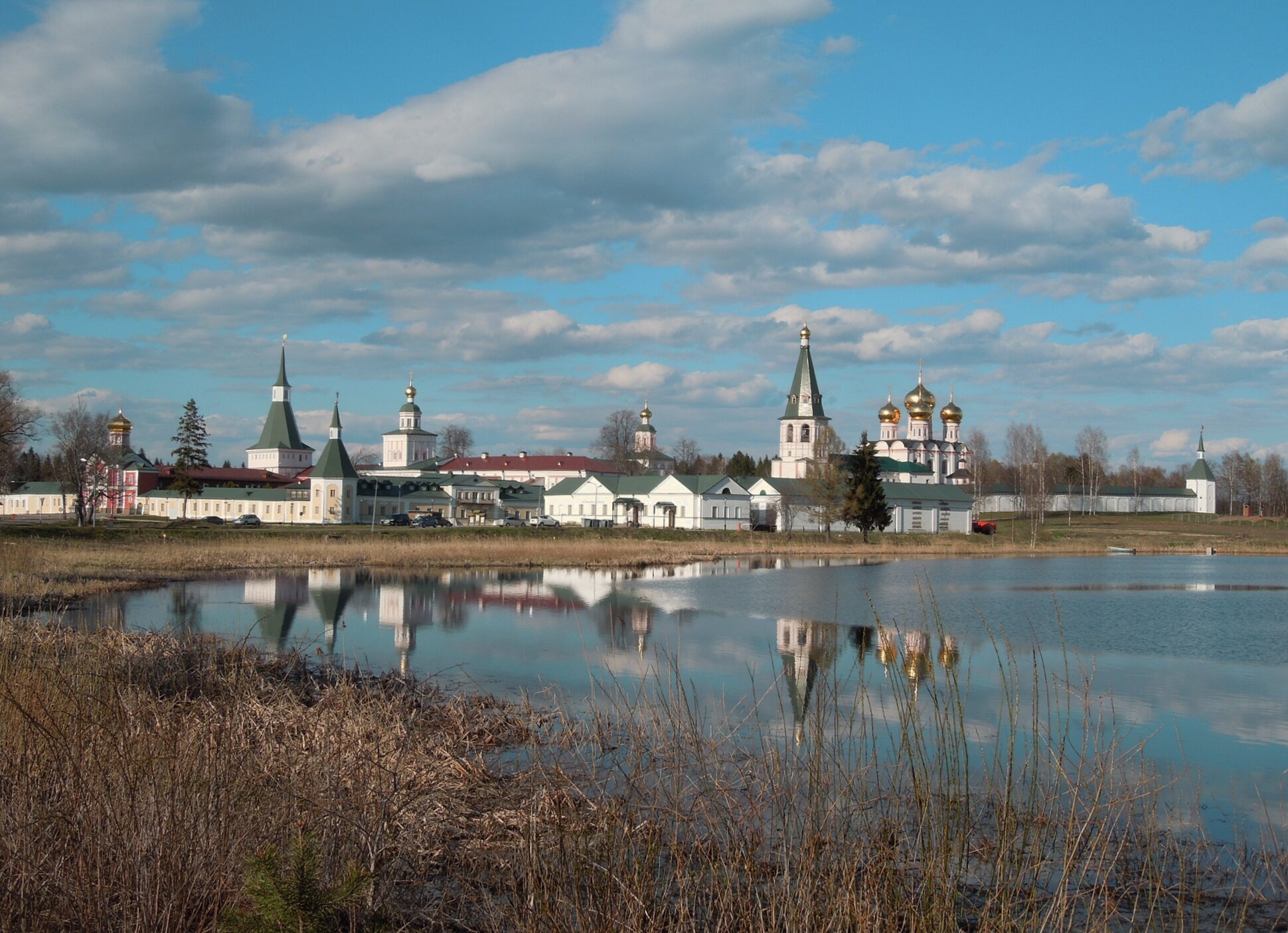 Валдайский Иверский Богородицкий Святоозерский мужской монастырь