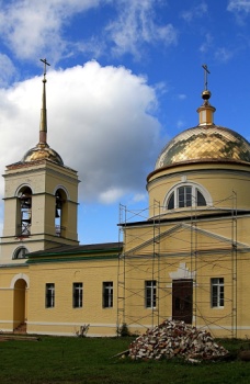 Церковь Михаила Архангела в деревне Вертлино