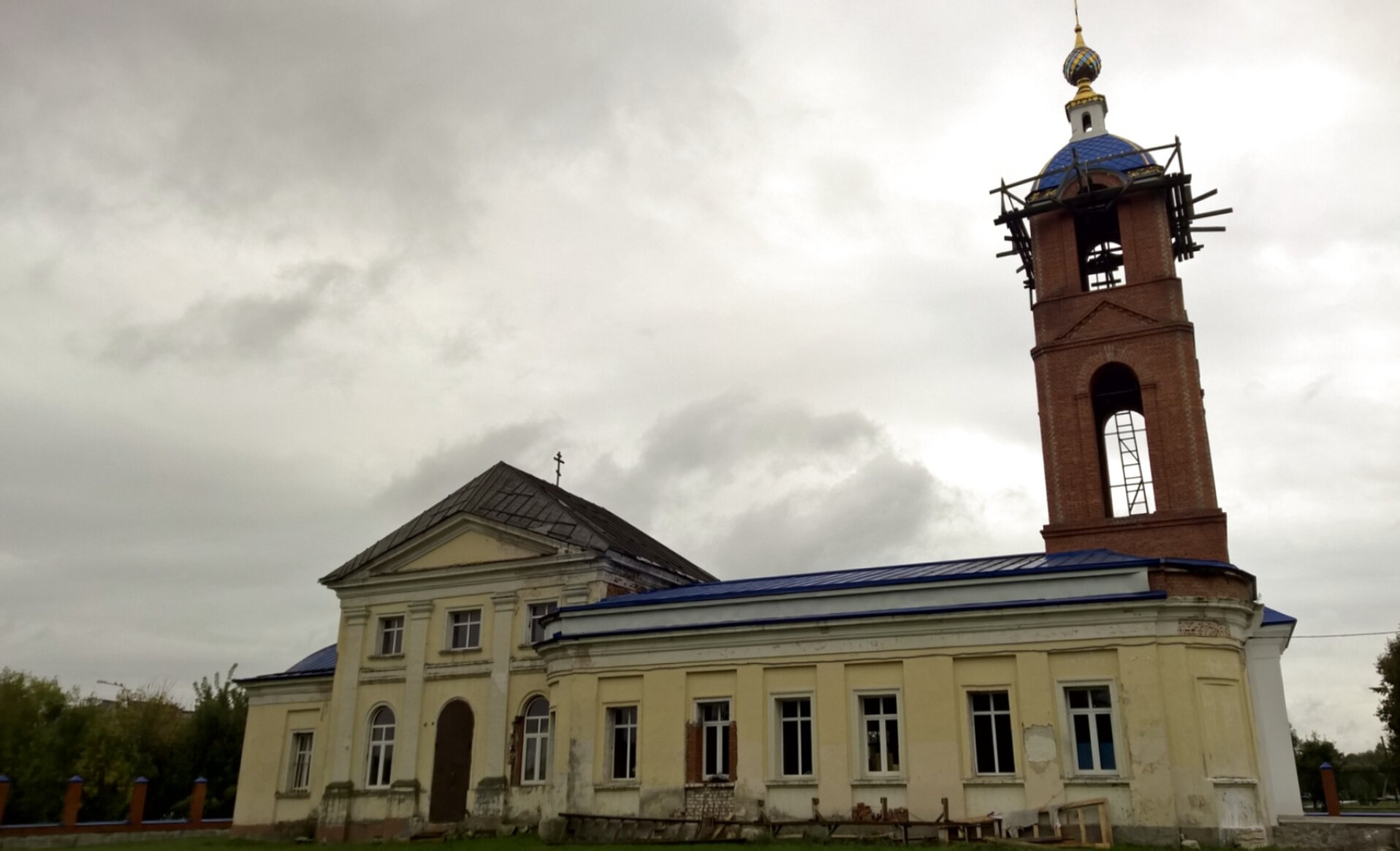 Храм Успения Пресвятой Богородицы в селе Большое Алексеевское
