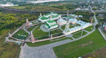 Богоявленский Старо-Голутвин мужской монастырь с высоты птичьего полёта
