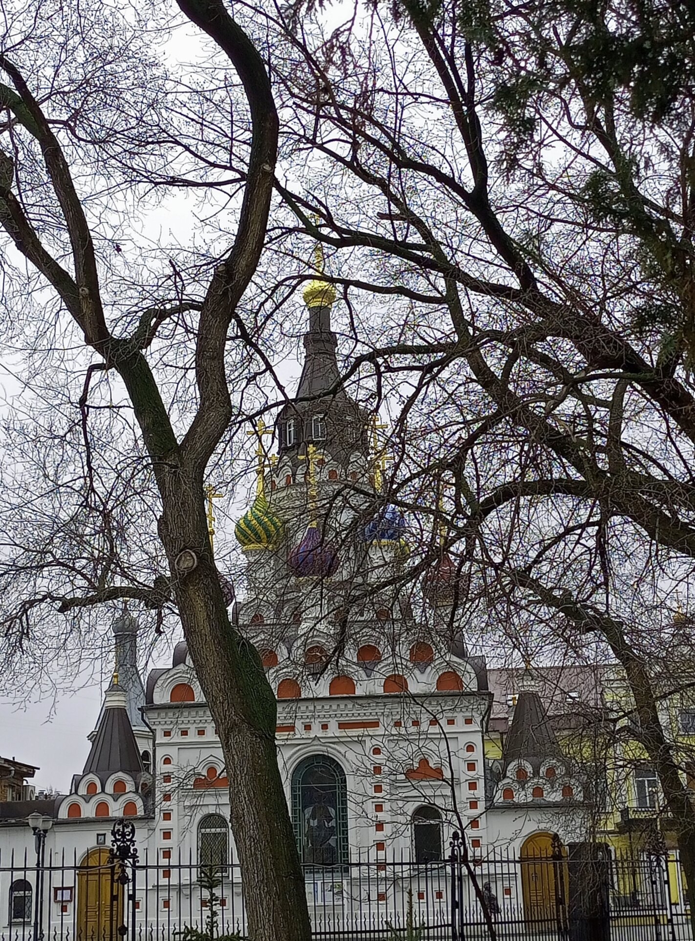 Храм иконы Божией Матери «Утоли моя печали» в Саратове