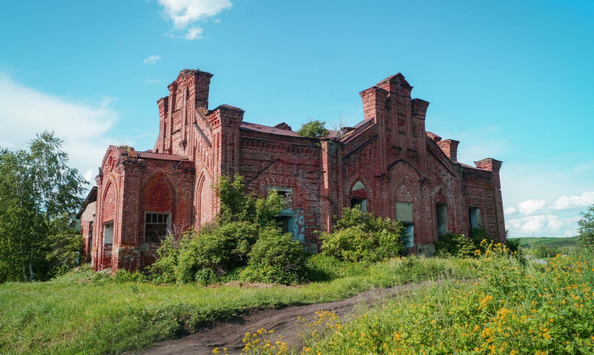 Никольская церковь в селе Никольская Арчада