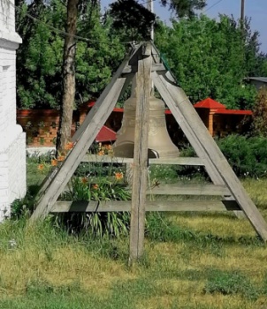 Колокол Боголюбской церкви в селе Ивановка