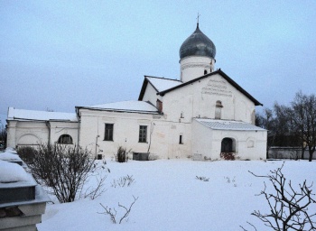 Церковь Димитрия Солунского в Великом Новгороде зимой
