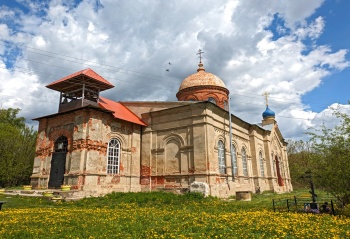 Свято-Никольский храм в селе Бакланово