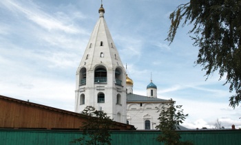 Колокольня Введенского кафедрального собора в Чебоксарах