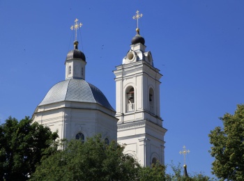 Храм Святых Апостолов Петра и Павла в Тарусе