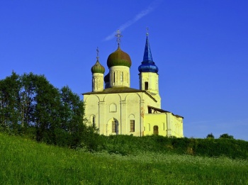Церковь Успения Пресвятой Богородицы в селе Иванищи