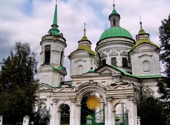 Храм святителя Николая Чудотворца в селе Быньги