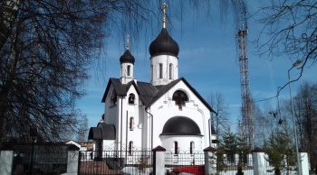 Храм в честь Собора Новомучеников Подольских в посёлке Шишкин Лес