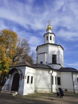 Храм Спаса Нерукотворного Образа в Перове (Гирееве)