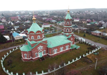 Храм Живоначальной Троицы в селе Безводное