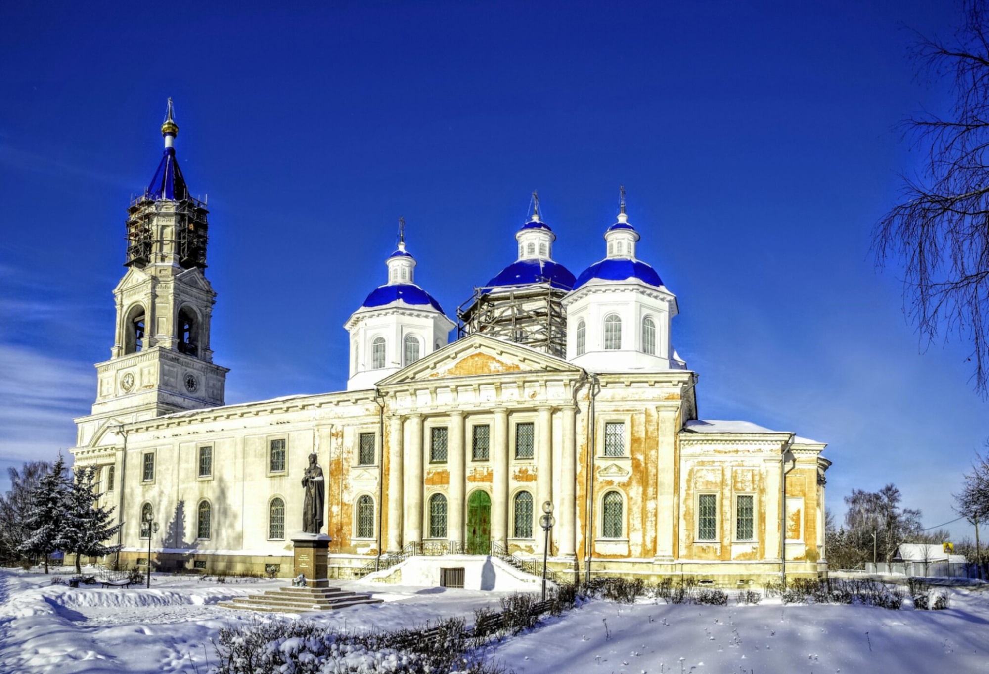 Воскресенский кафедральный собор в Кашине