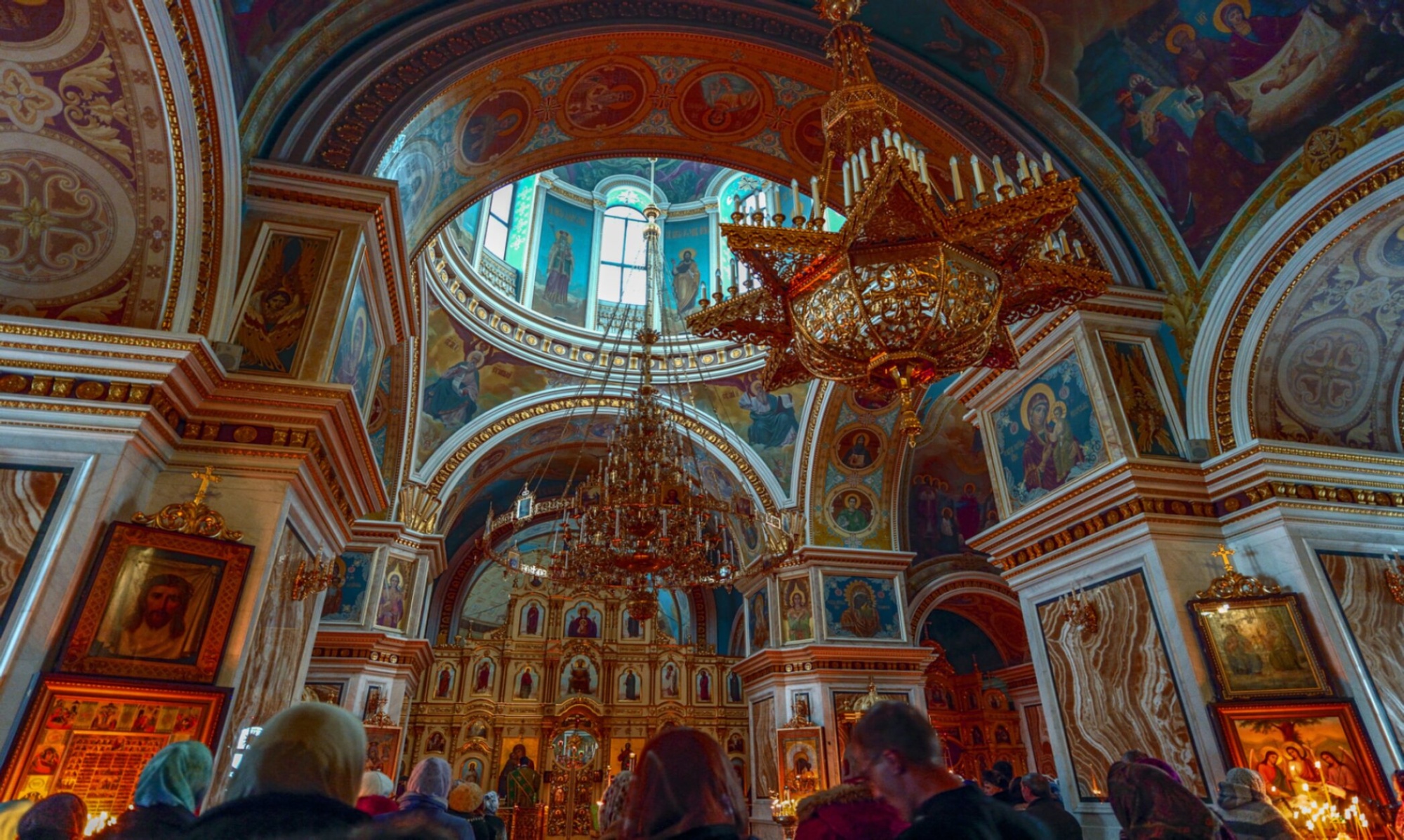 Интерьер Собора Рождества Богородицы в Уфе