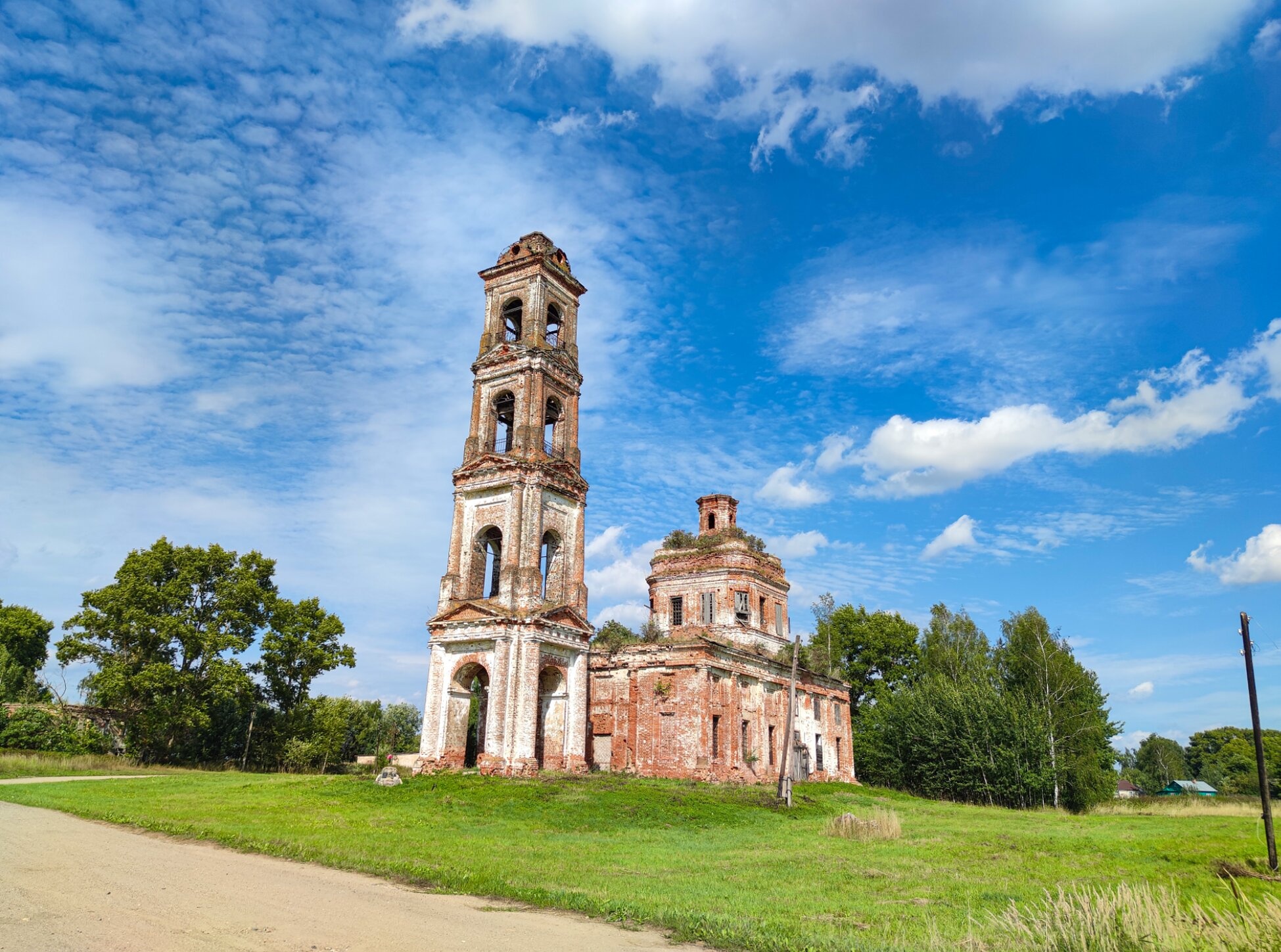 Церковь Смоленской иконы Божией Матери в селе Армёнки