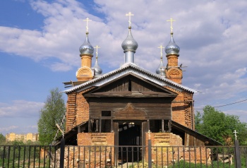 Храм Живоначальной Троицы в селе Бисерово