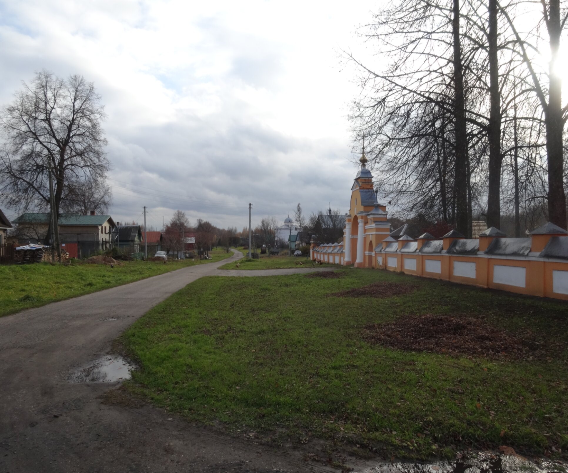 Церковь Воскресения Христова в селе Ермолино